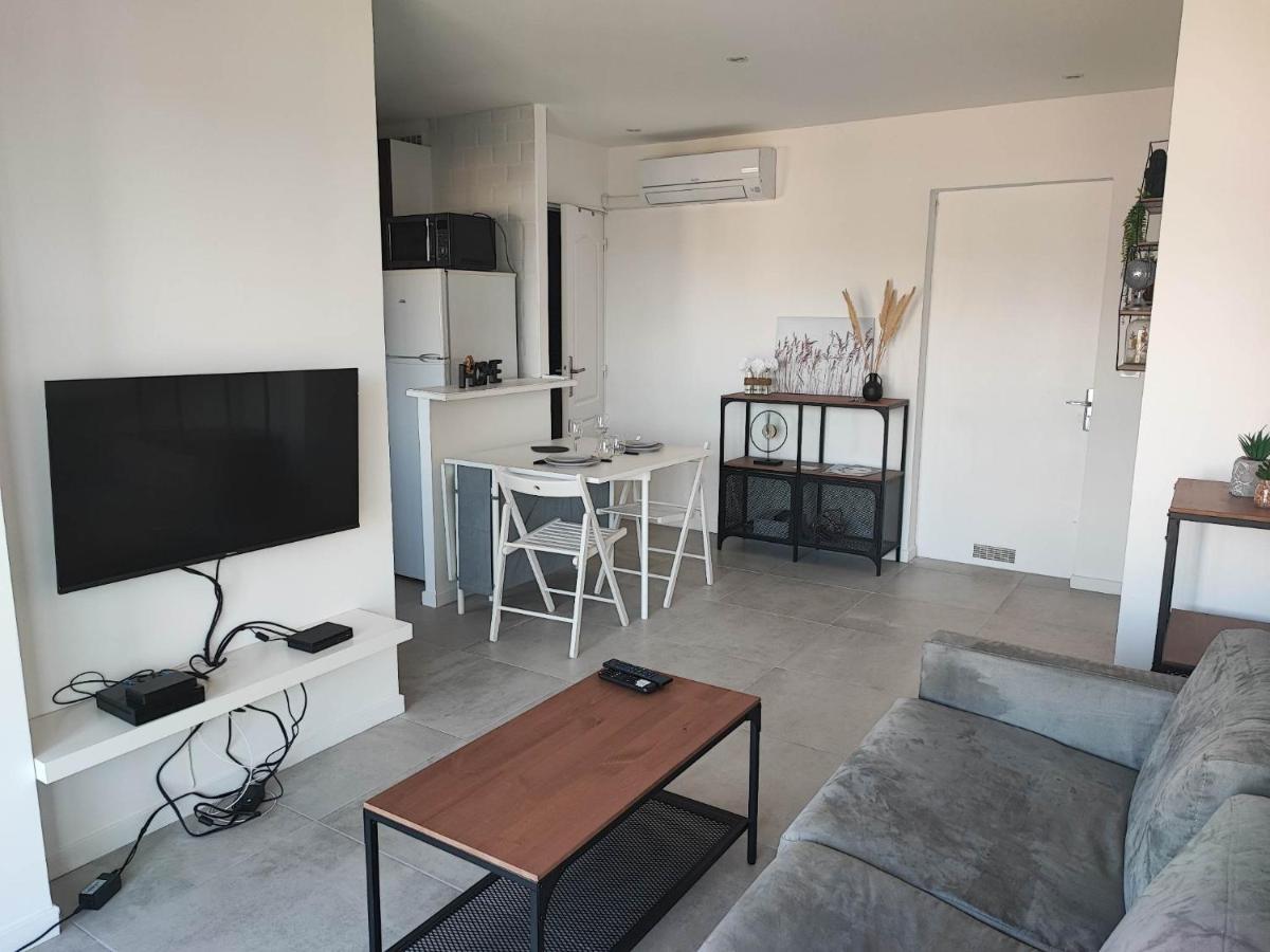 T2 Vue Apartment *